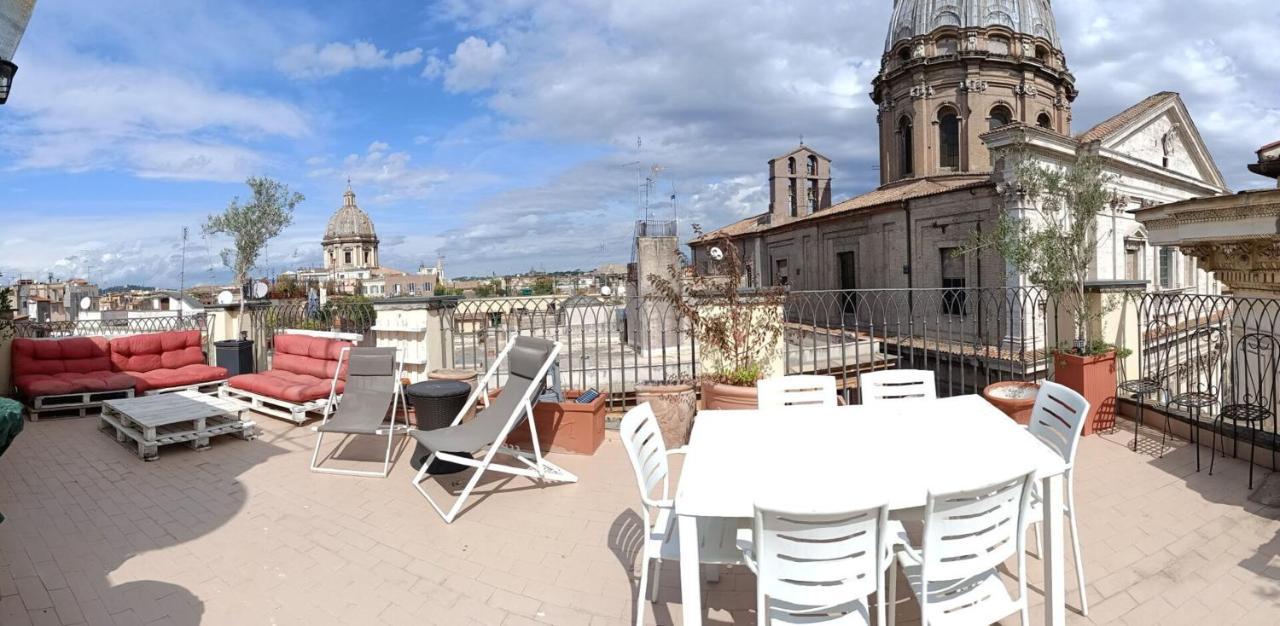 Terrace Apartment On The Monuments Of Rome Exterior photo